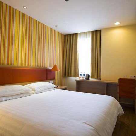 Home Inn Shanghai Hongqiao Terminal Jinshajiang Road Changfeng Luaran gambar